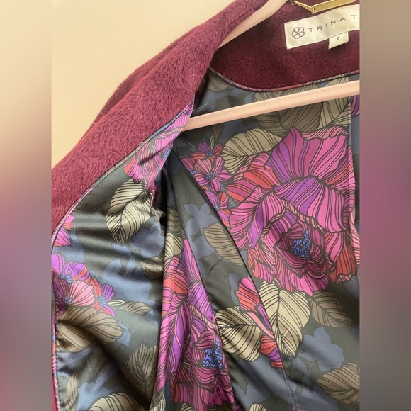 Trina Turk Maroon Wool and Alpaca Coat with Cinched Waist and Collar - Picture 8 of 10